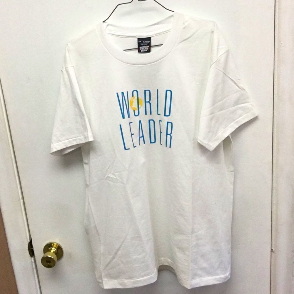 World Leader Screen Starz T-Shirt size XL